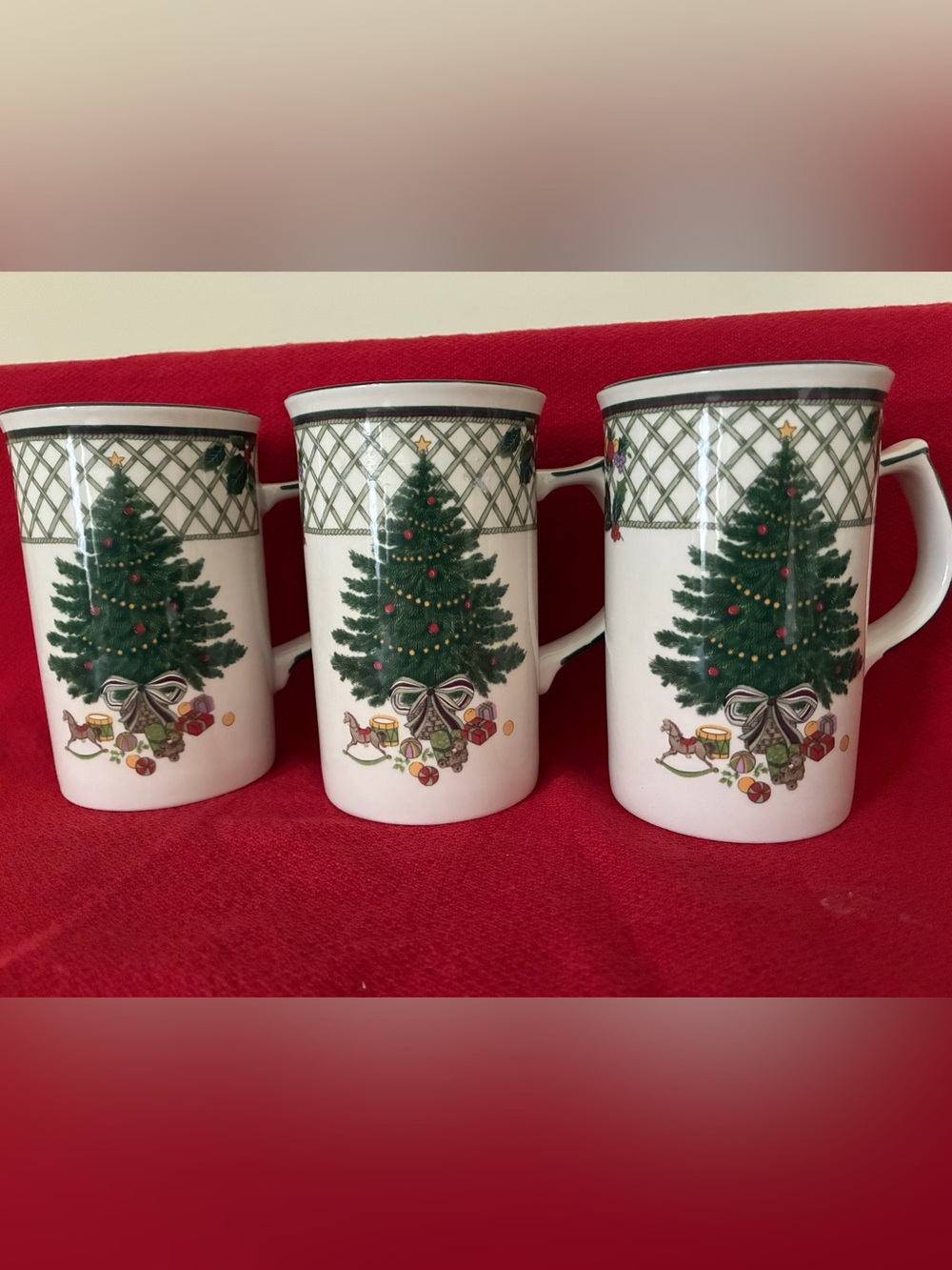 Mikasa Heritage Christmas Story Tall Cappuccino/Coffee Mugs Set of 3